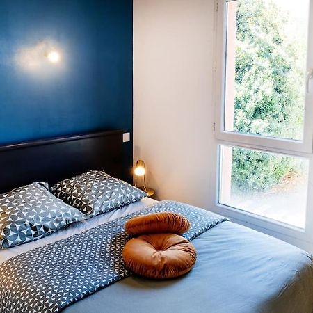 Lourde Center Apartment 3 Bed With Parking Лурд Екстериор снимка